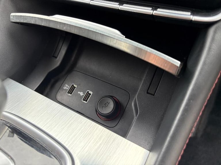 2023 MG MG HS 1.5 T-GDI Trophy SUV 5dr Petrol DCT Euro 6 (s/s) (162 ps) ESTATE Petrol Automatic