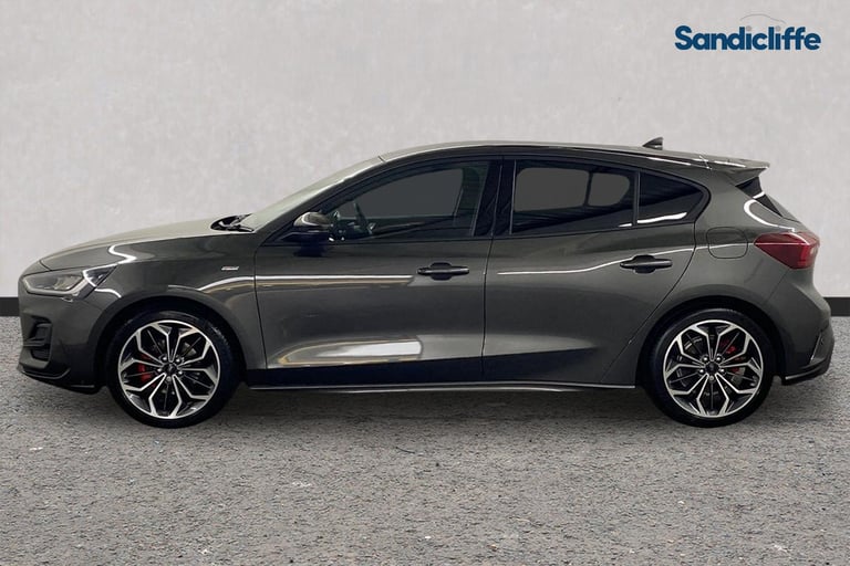 2025 Ford Focus 744494 Hatchback Petrol Manual