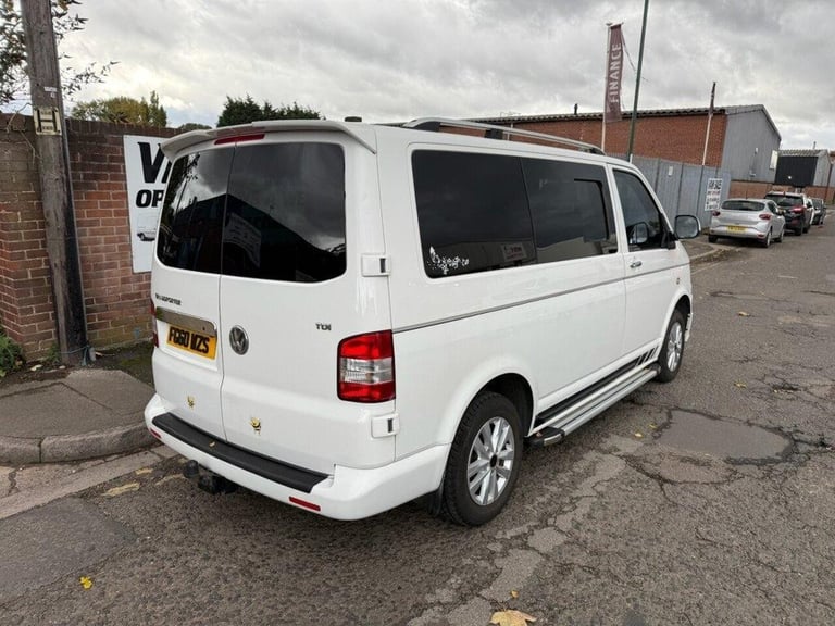 2011 60 VOLKSWAGEN TRANSPORTER 2.0 TDI T28 PANEL VAN 4DR DIESEL MANUAL L1 H1 (20