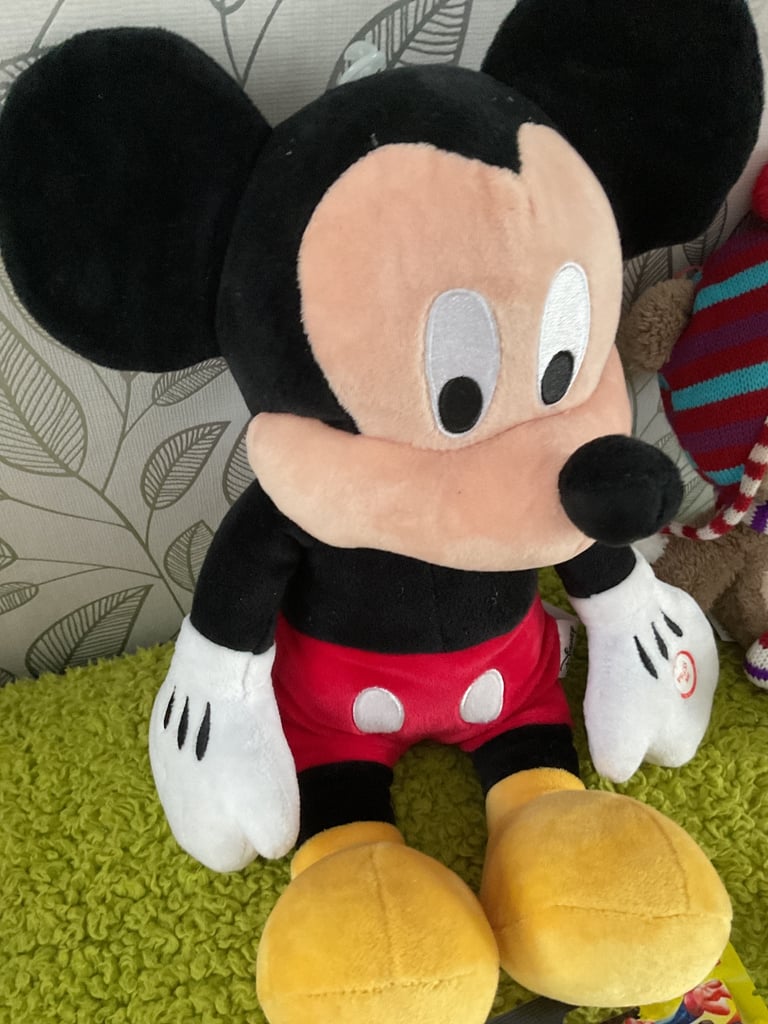 💙💚HEROS Goo Jit Zu and other items 😊