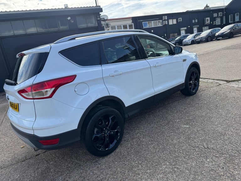 2015 Ford Kuga 2.0 TDCi Titanium AWD Euro 6 (s/s) 5dr HATCHBACK Diesel Manual