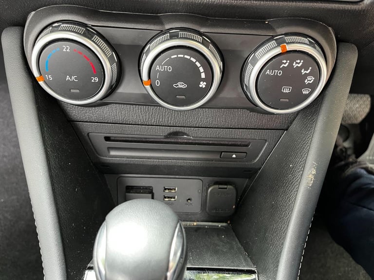 MAZDA 2.0 AUTO CX-3 2.0 120 G-SPORT+NAV,FSH.