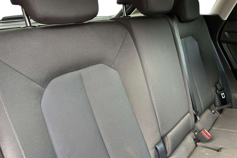 2022 Audi Q3 35 TFSI Technik 5dr ESTATE PETROL Manual