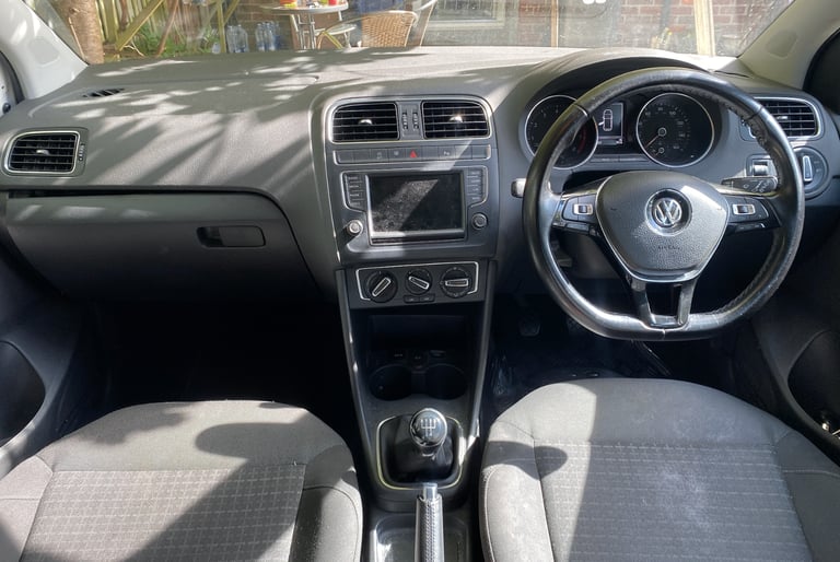 Volkswagen, POLO, Hatchback, 2017, Manual, 1197 (cc), 5 doors