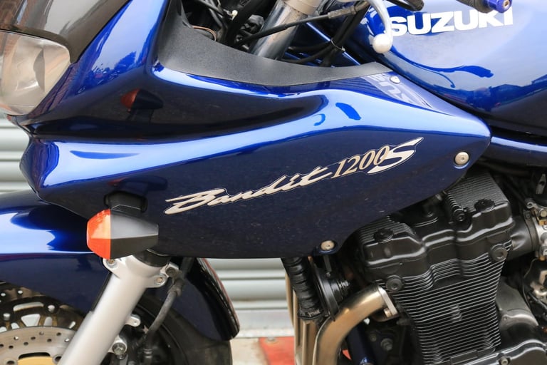 Suzuki GSF1200S K1 BANDIT 1200 2001