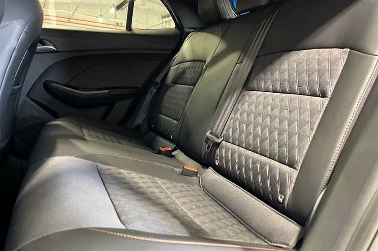 2025 MG MG3 1.5 Hybrid+ MHEV Trophy Hatchback 5dr Petrol Hybrid Auto Euro 6 (s/s) (194  Hatchback...