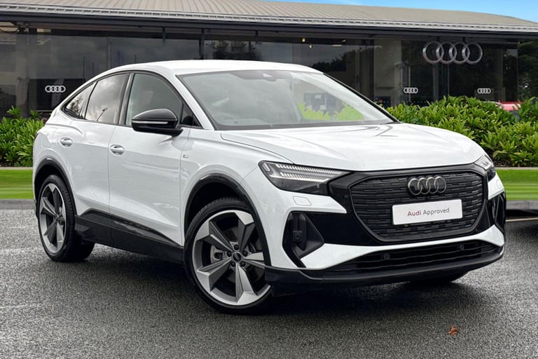 2024 Audi Q4 e-tron Q4 Sportback Black Edition 45 e-tron  210,00 kW SUV ELECTRIC Automatic