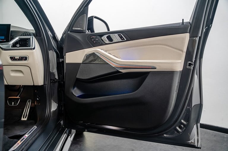 2023 BMW X7 40d MHT M Sport SUV HYBRID Automatic