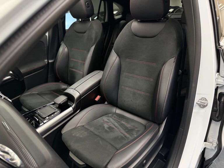 2020 Mercedes-Benz GLA 2.0 GLA 220 AMG Line Premium+ D 4Matic Auto 4WD 5dr SUV Diesel Automatic