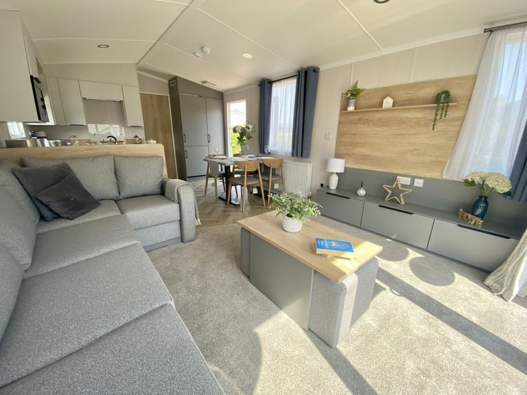 NEW holiday home situated at Abbots Salford, Evesham WR11 8UN