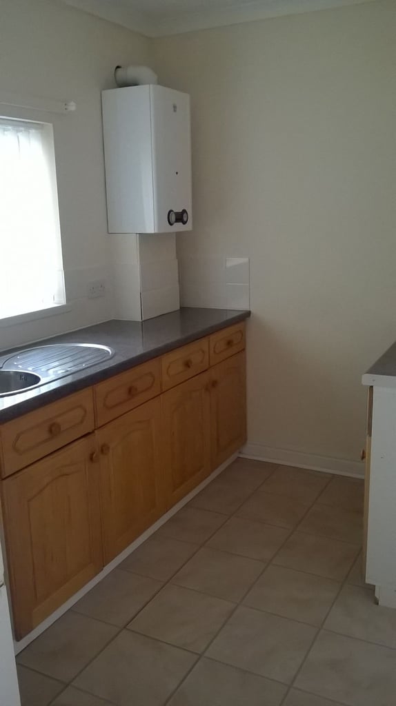 2 bedroomed flat to let - Bentley. DN5 9TJ