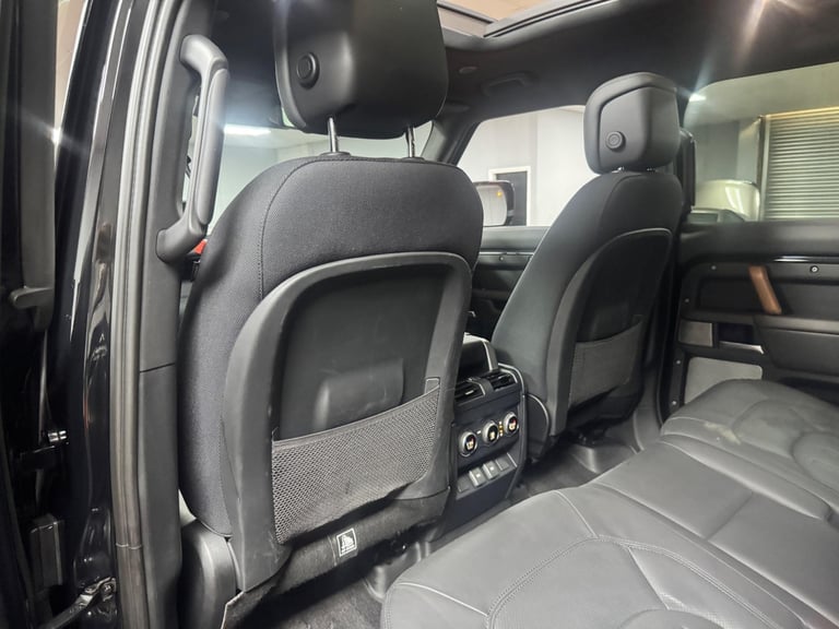 2023 Land Rover Defender 130 3.0 D300 MHEV X Auto 4WD Euro 6 (s/s) 5dr ESTATE Diesel Automatic