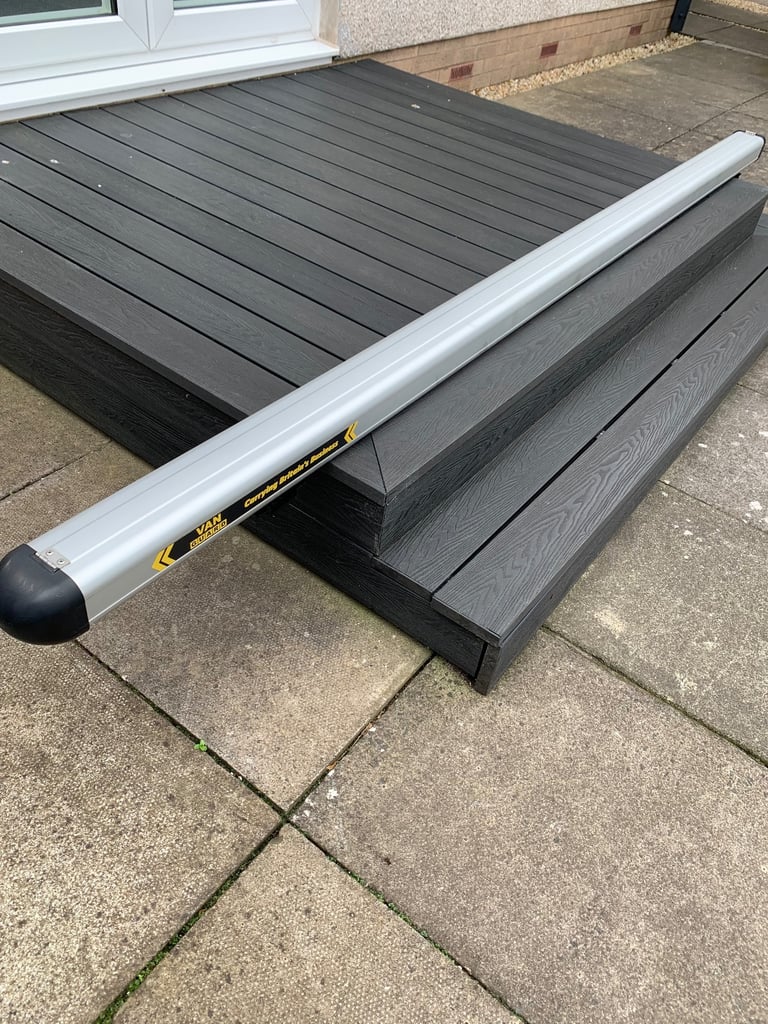 Van Guard Pipe Carrier 