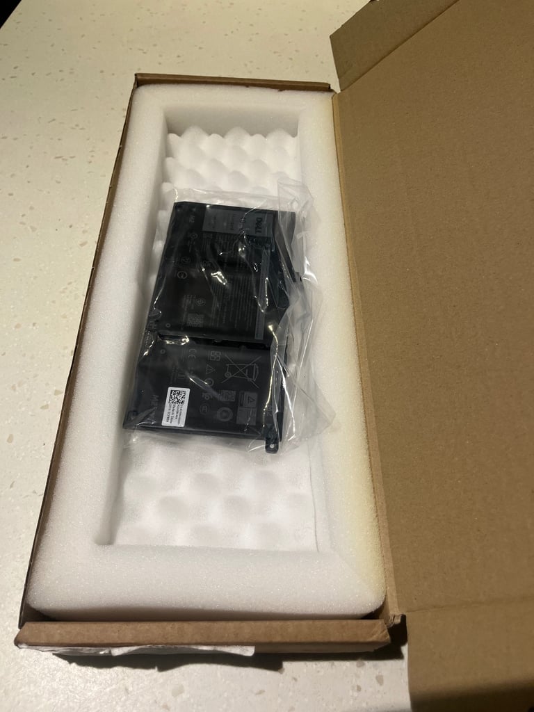 image for Dell laptop battery- brand new