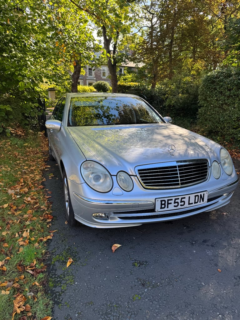 Mercedes-Benz E220 Avantgarde