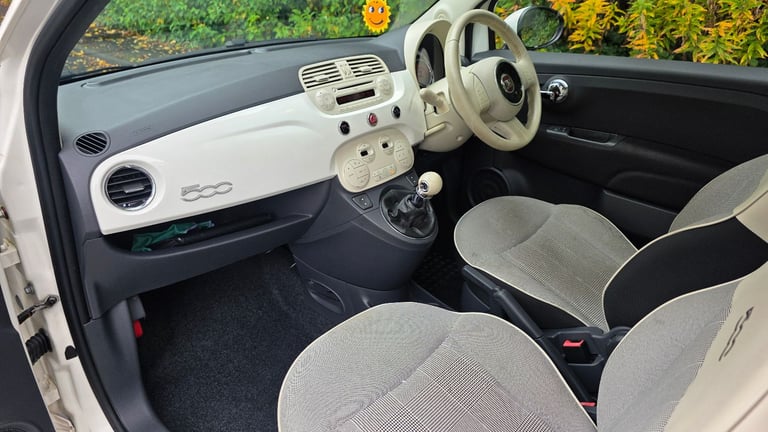 Fiat 500 Lounge, 875cc turbo, low miles