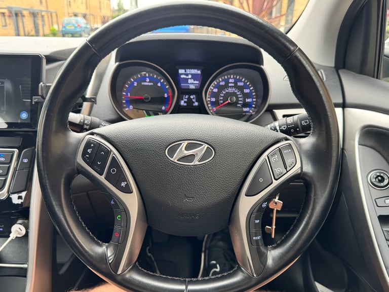 Hyundai, I30, Hatchback, 2014, Manual, 1582 (cc), 5 doors
