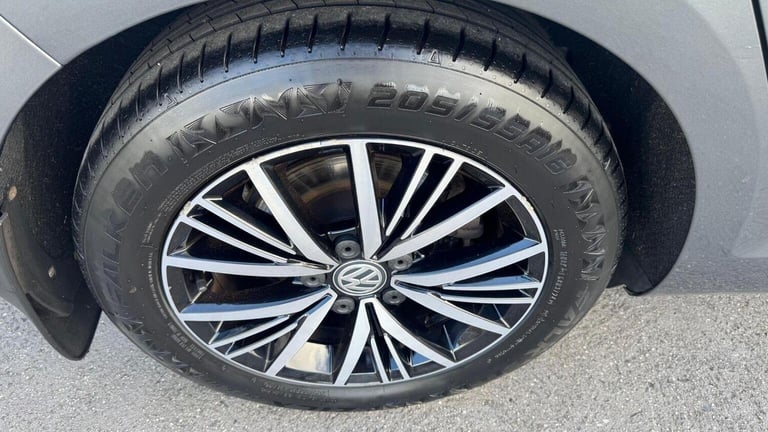 VOLKSWAGEN GOLF 1.5 TSI EVO SE Nav Euro 6 (s/s) 5dr 2018