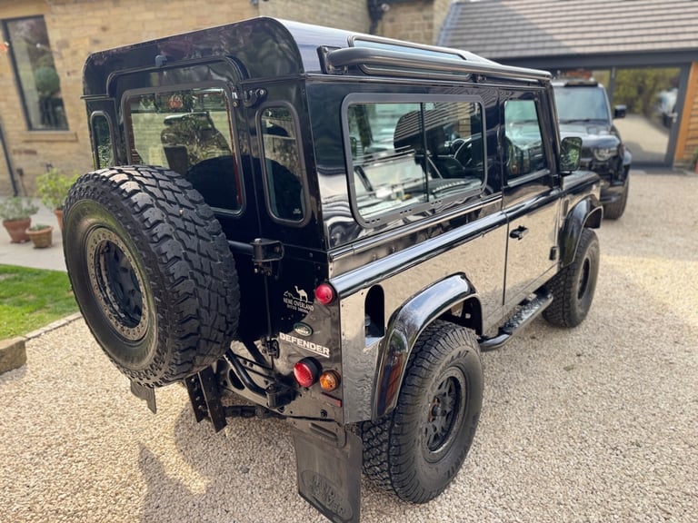 2011 Land Rover Defender XS Station Wagon TDCi WINDOW VAN Diesel Manual