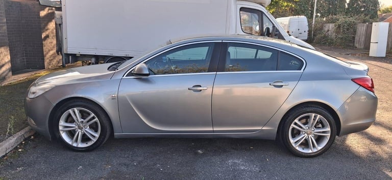 2011 Vauxhall Insignia 2.0 CDTi SRi [160] 5dr Auto HATCHBACK DIESEL Automatic