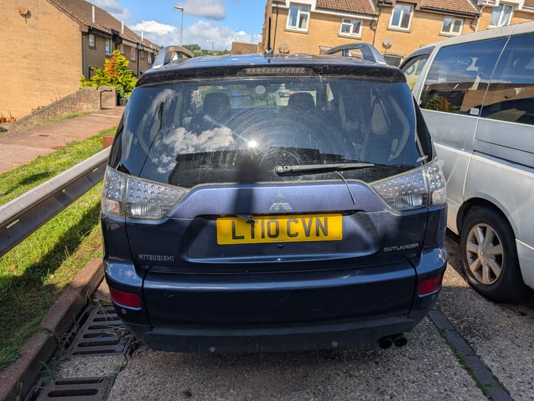 Mitsubishi, OUTLANDER, Estate, 2010, Manual, 2179 (cc), 5 doors