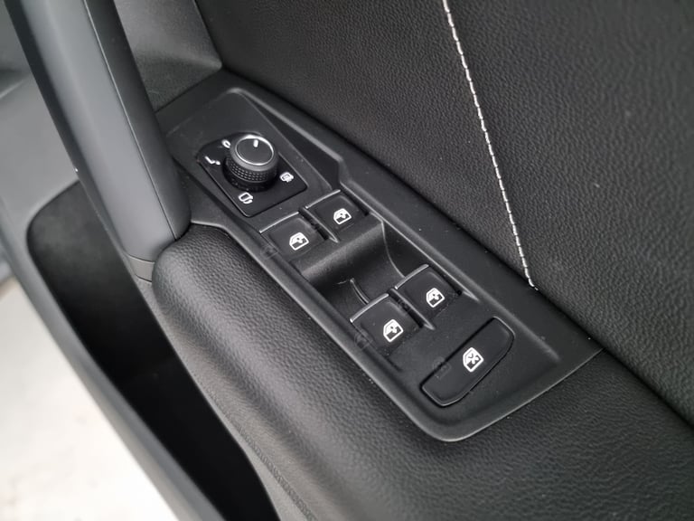 2021 Volkswagen Tiguan 1.5 TSI R-Line SUV 5dr Petrol DSG Euro 6 (s/s) (150 ps) - AUTO PARK - LED ...