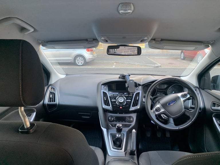 Ford, FOCUS, Hatchback, 2013, Manual, 998 (cc), 5 doors