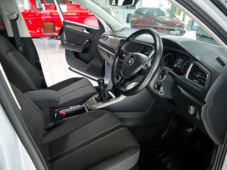 2020 Volkswagen T-Roc 1.0 Design TSI 5DR Suv Petrol Suv Petrol Manual