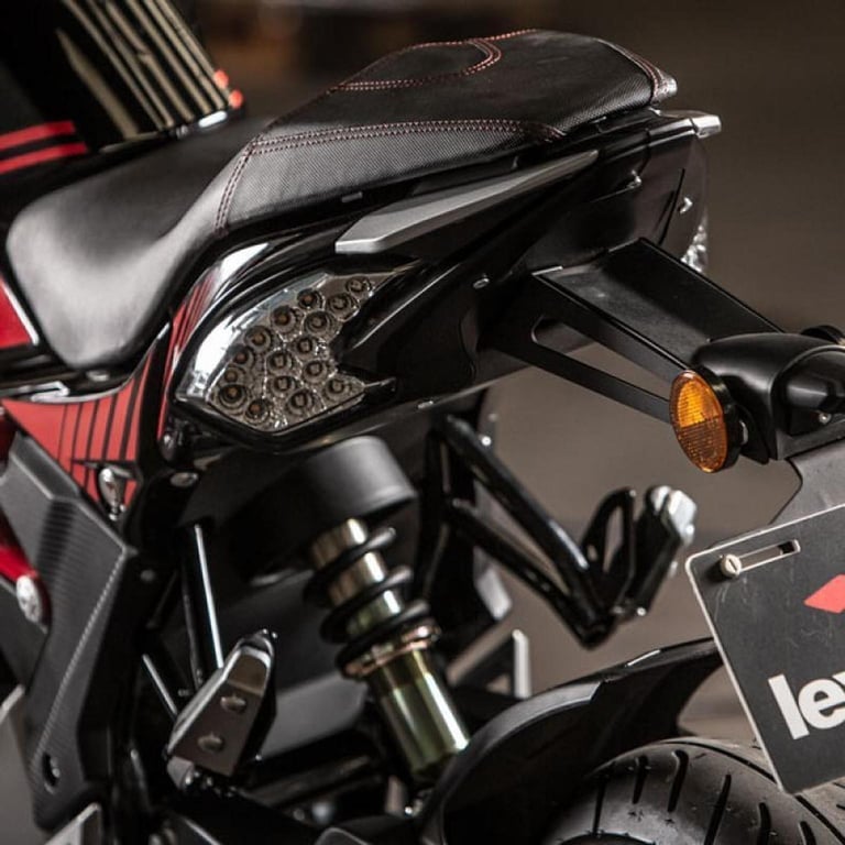 Lexmoto Cypher Electric and  Stylish