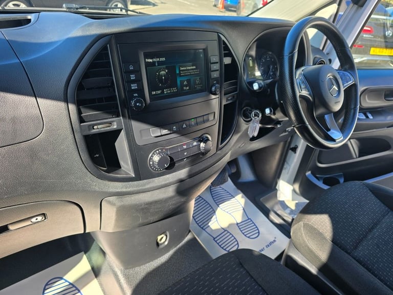 2021 Mercedes-Benz Vito 2.0 116 CDI Progressive XLWB Van, 79,239 miles, 1 owner, full service his...