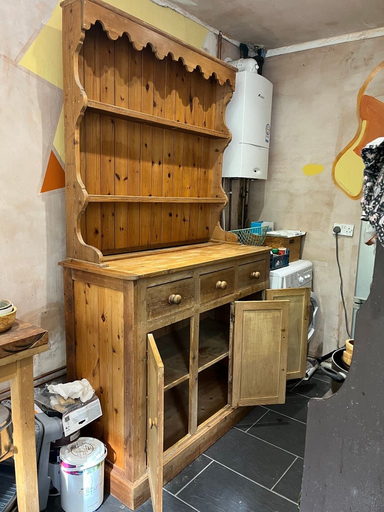 image for Large kitchen cabinet