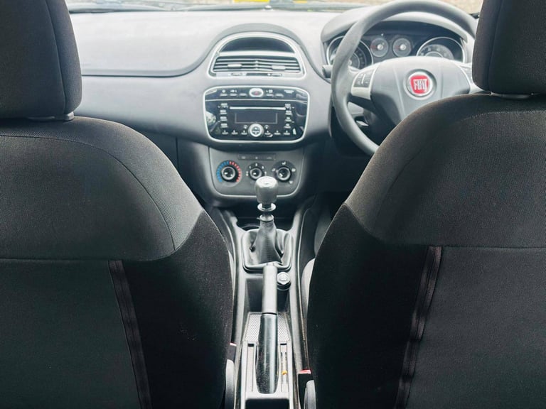 Fiat, PUNTO, Hatchback, 2014, Manual, 1242 (cc), 5 doors, New MOT: 08/27/2026