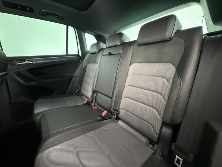 2019 Volkswagen Tiguan 2.0 TDI R-Line DSG Euro 6 (s/s) 5dr ESTATE Diesel Automatic
