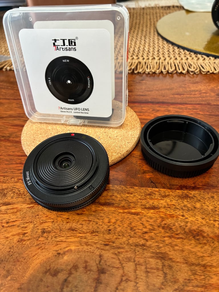 Fujifilm X Series X-E1 16.3 MP Digital Camera black - complete system 4 lenses