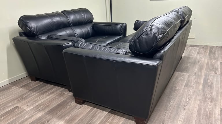 Black leather sofas 3&2