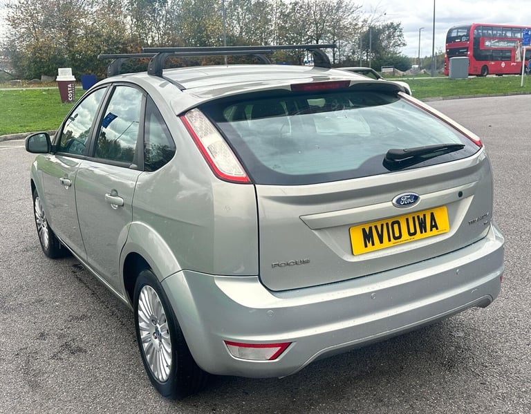 2010 Ford Focus 1.6 Titanium 5dr HATCHBACK Petrol Automatic
