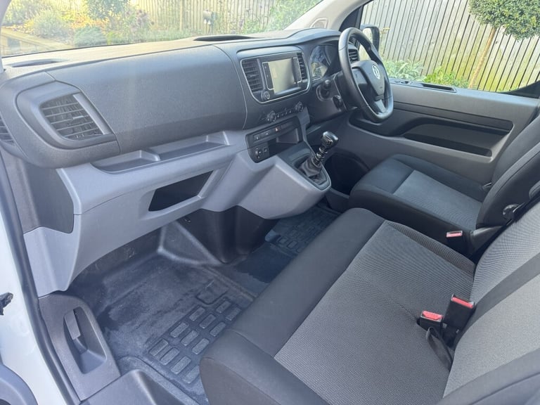 2022 Vauxhall Vivaro 1.5 L1H1 F2700 DYNAMIC S/S Manual Panel Van Diesel Manual