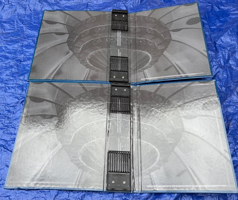 Doctor Who Figurine Collection - A4 Magazine Binder