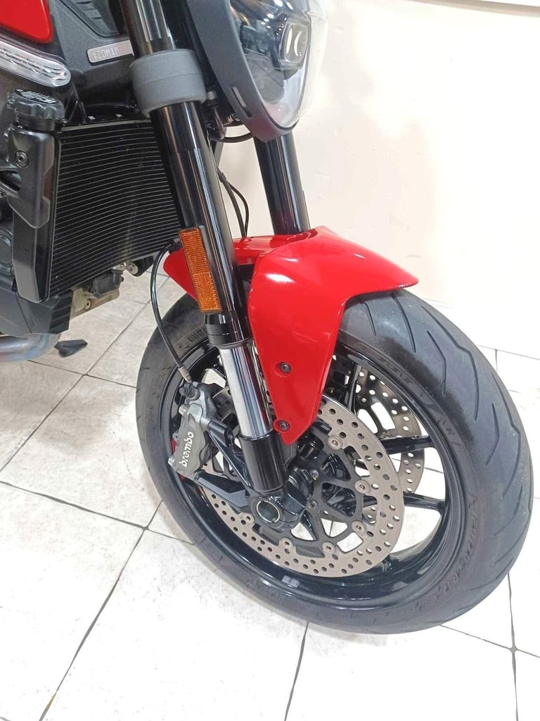 Ducati Monster PLUS 937  21-REG ONLY 1136 DRY MILES ITS MINT £8999.OTR