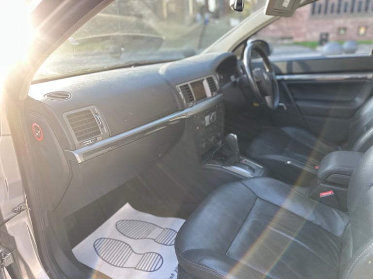 2009 Vauxhall Vectra 1.9 CDTi 16v Elite 5dr HATCHBACK Diesel Automatic