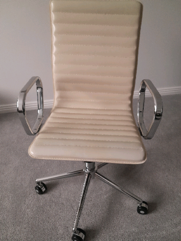 The Chair Company Cream Faux Leather Office Chair