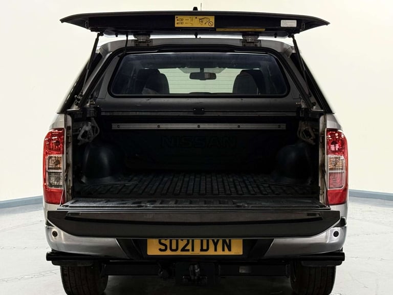 2021 Nissan Navara Double Cab Pick Up Tekna 2.3dCi 190 TT 4WD PICK UP DIESEL Manual