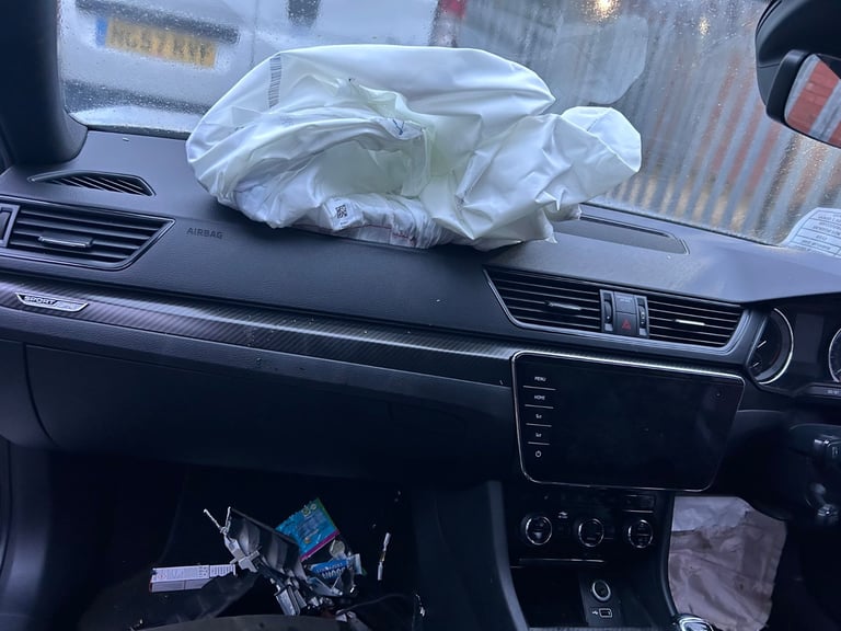 Skoda, SUPERB, Hatchback, 2020,Automatic , 1968 (cc), 5 doors