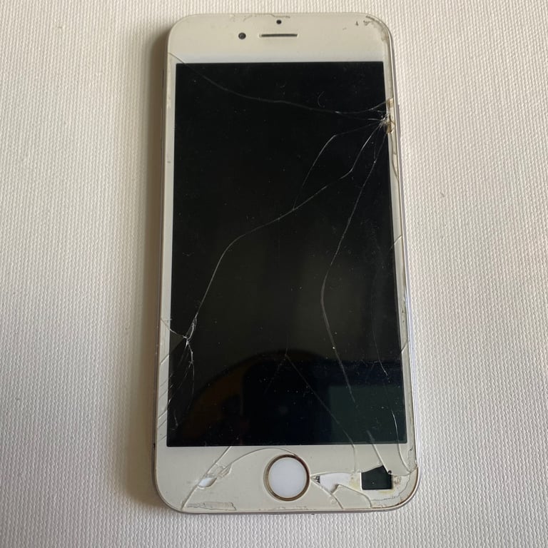 iPhone 6s faulty for parts 