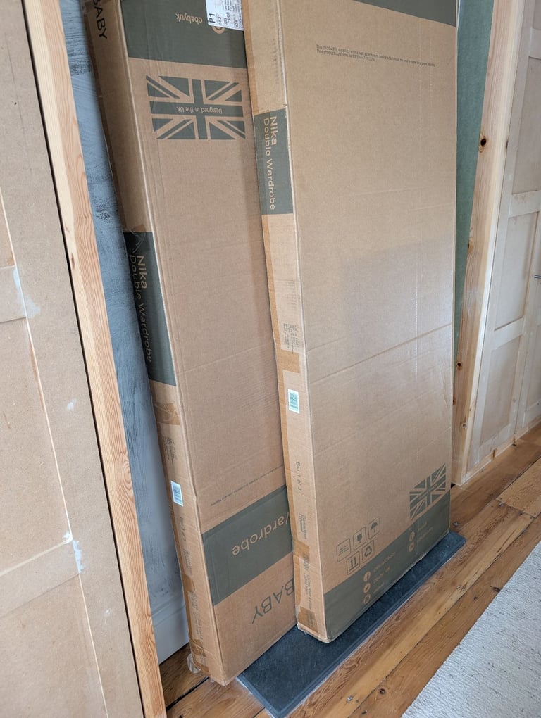 Nursery obaby double wardrobe 
