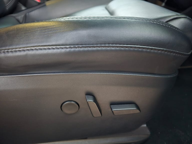 2020 Tesla Model X Electric 100 kWh 7 Seats PCO Eligible Long Range 4dr 2 Keys ULEZ Free Saloon E...