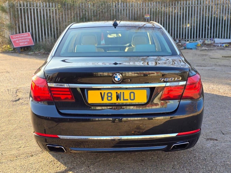 2013 BMW 7 Series 4.4 750Li V8 SE Auto Euro 5 (s/s) 4dr Saloon Petrol Automatic