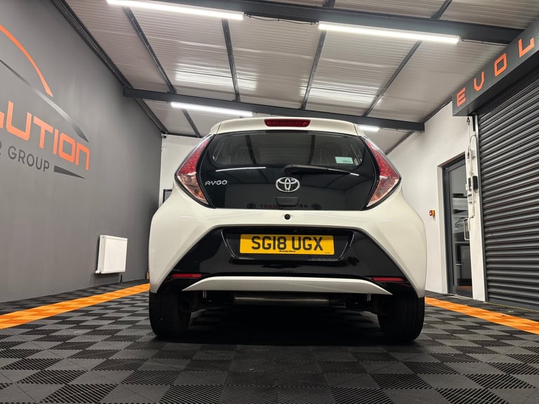 2018 Toyota AYGO 1.0 VVT-i X-Play 5dr HATCHBACK Petrol Manual