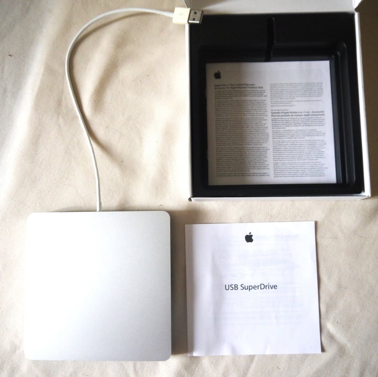 Apple USB Superdrive External CD/DVD drive