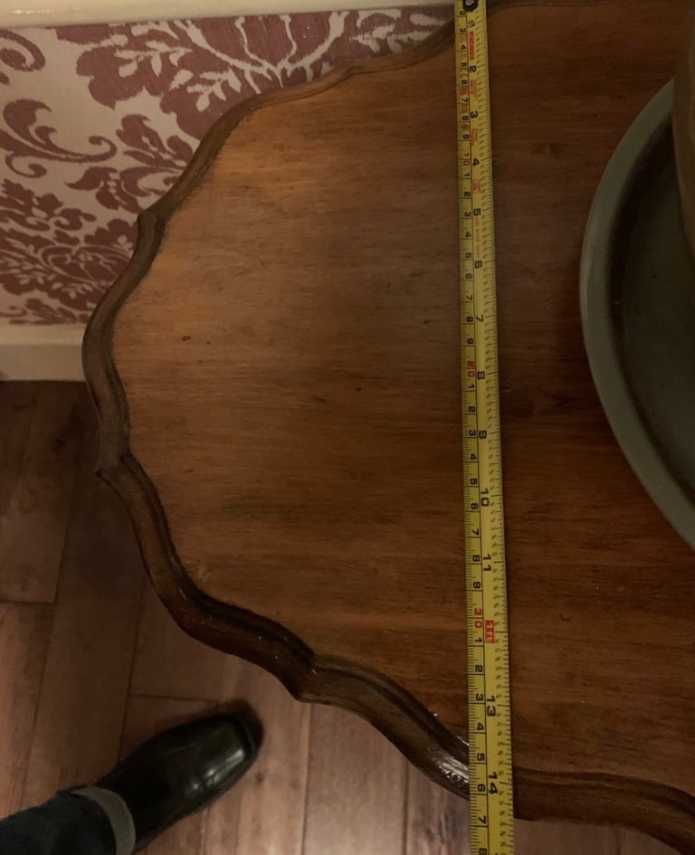 Occasional table 